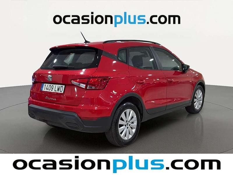 Usado Seat Arona Reference 95 CV (69 kW) 2022 Rojo SUV