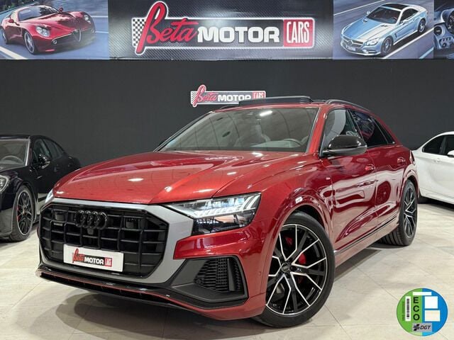 Rojo Usado 2022 Audi Q8 Sport SUV | 68.990 € (Buen precio) - Imagen 1/4