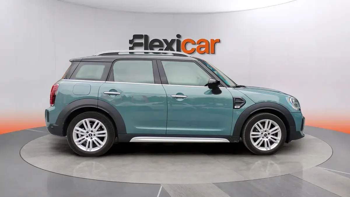 Usado Mini Cooper Countryman 136 CV (100 kW) 2023 Azul SUV