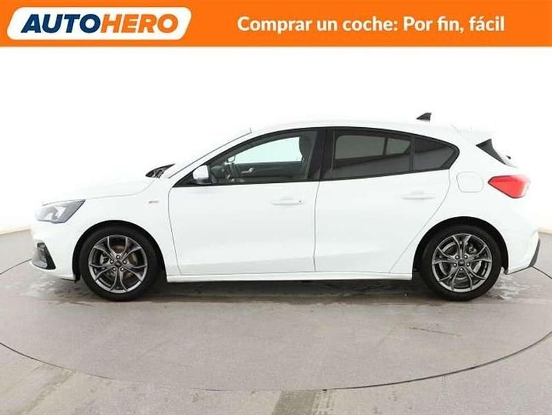 Usado Ford Focus ST-Line 125 CV (91 kW) 2021 Blanco Berlina