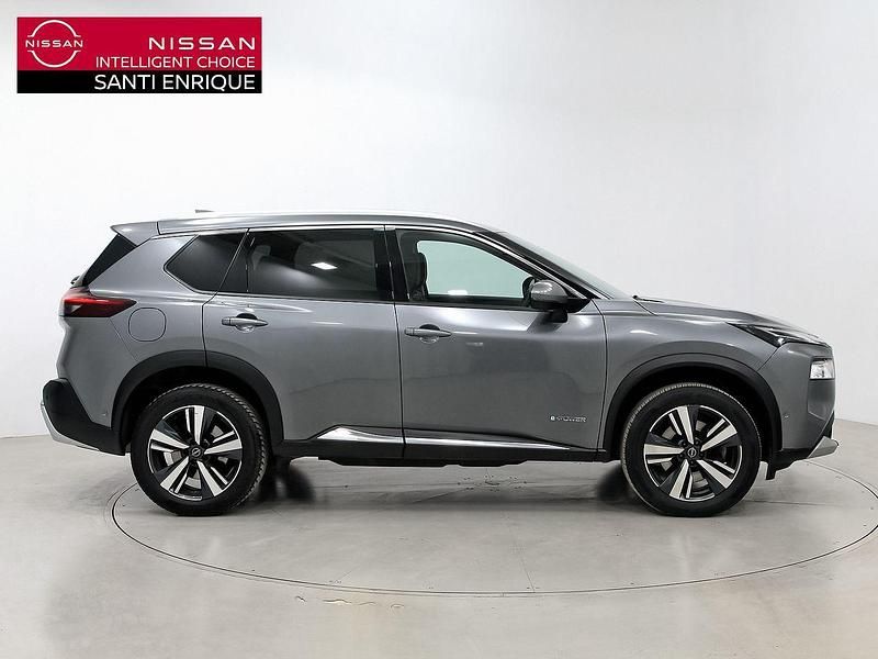 Usado Nissan X-Trail Tekna 213 CV (156 kW) 2023 Gris SUV