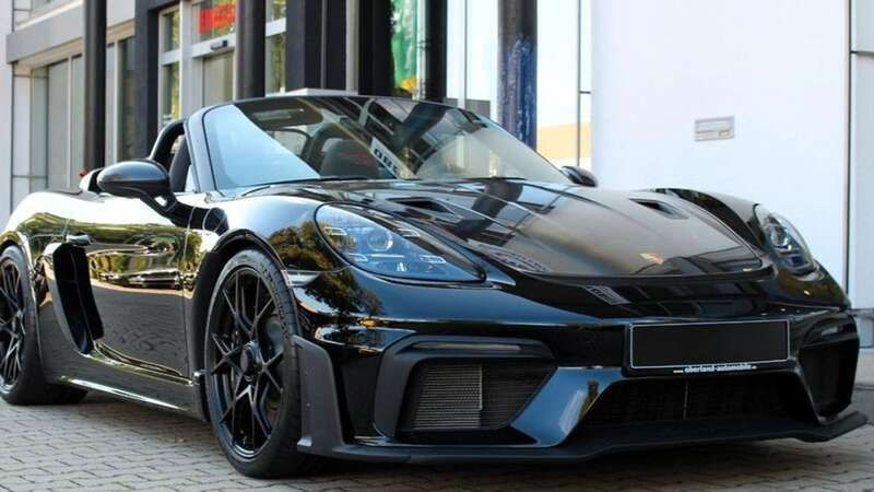 Negro Nuevo 2024 Porsche 718 Spyder Coupe | 226.900 € (Caro) - Imagen 1/4