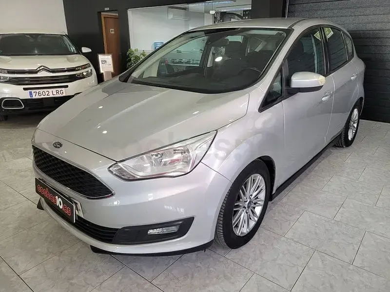 Usado Ford C-MAX Trend 125 CV (91 kW) 2017 Gris / plata Monovolumen