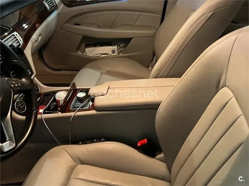 Usado Mercedes CLS350 Shooting Brake 265 CV (194 kW) 2013 Negro Familiar