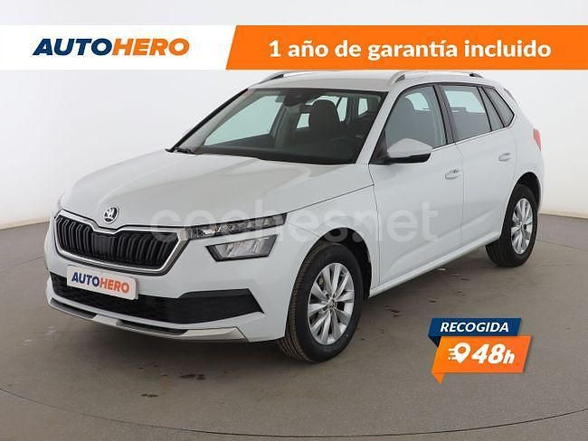 Usado Skoda Kamiq Ambition 95 CV (69 kW) 2021 Blanco SUV