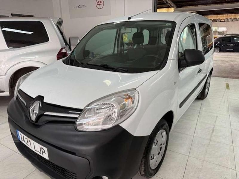 Usado Renault Kangoo 80 CV (58 kW) 2020 Blanco Familiar
