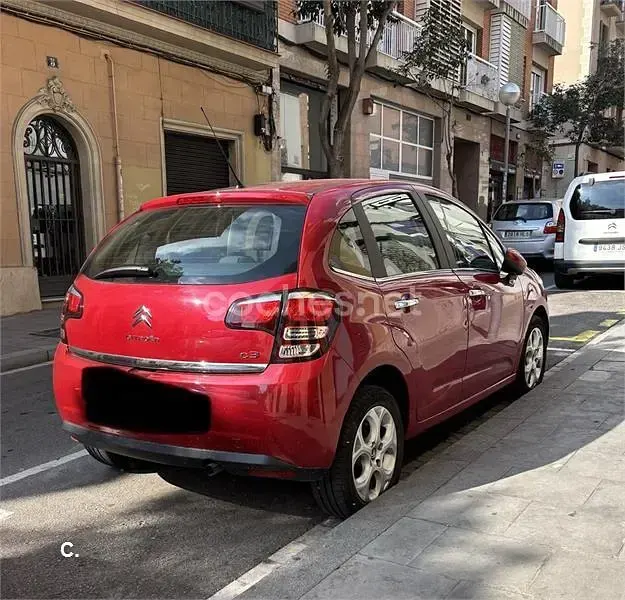 Usado Citroën C3 PureTech 82 CV (60 kW) 2015 Rojo Berlina