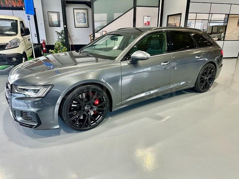 Usado Audi A6 Ambiente 350 CV (257 kW) 2020 Gris / plata Familiar