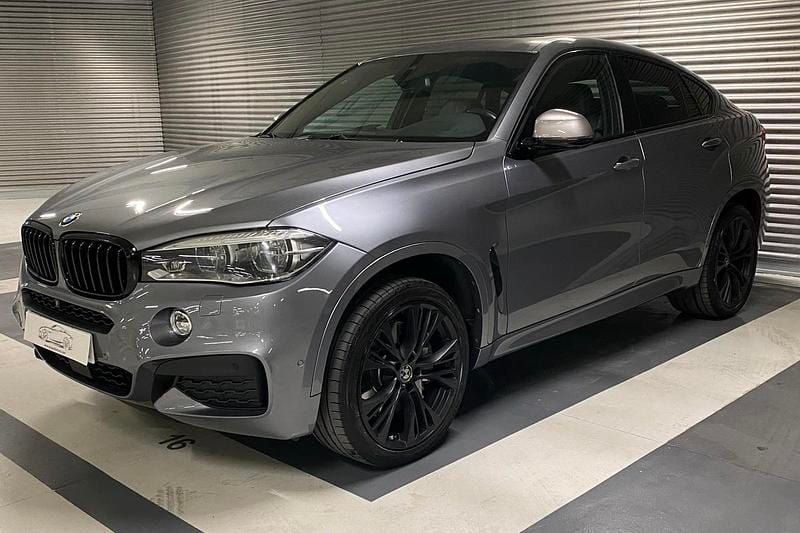 A52 spacegrau metalizado Usado 2017 BMW X6 M50 Comfort Edition SUV | 56.000 € - Imagen 1/4