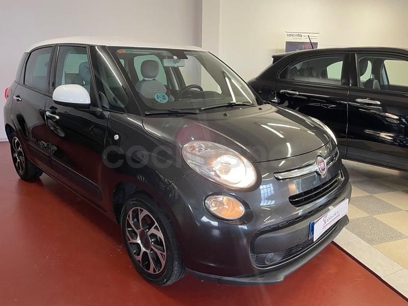 Usado Fiat 500L Lounge 95 CV (69 kW) 2017 Gris / plata Monovolumen