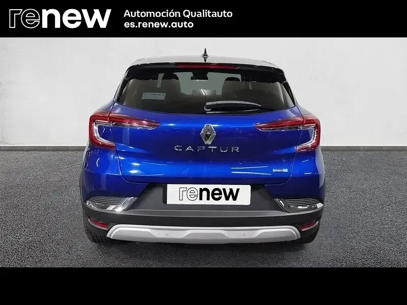 Usado Renault Captur Zen 145 CV (106 kW) 2022 Azul SUV