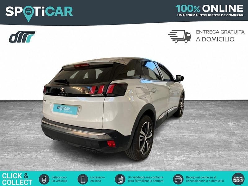 Usado Peugeot 3008 Allure 130 CV (95 kW) 2019 Blanco SUV