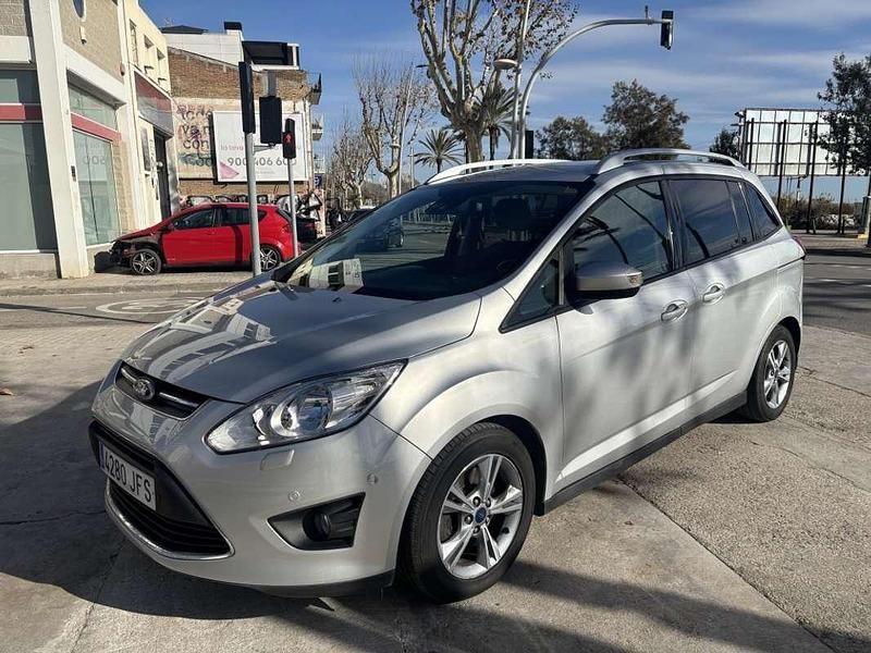 Usado Ford Grand C-Max Titanium 116 CV (85 kW) 2015 Plateado Monovolumen