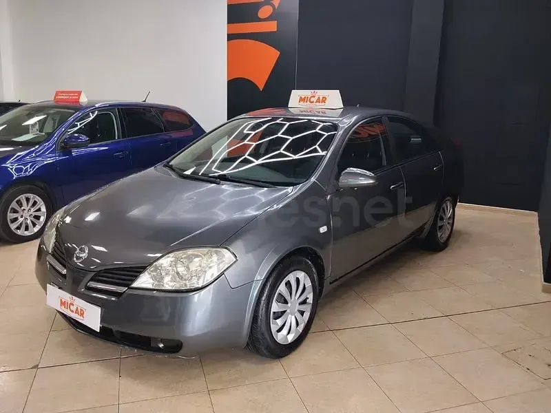 Usado Nissan Primera Acenta 120 HP (88 kW) 2004 Cinzento Sedan