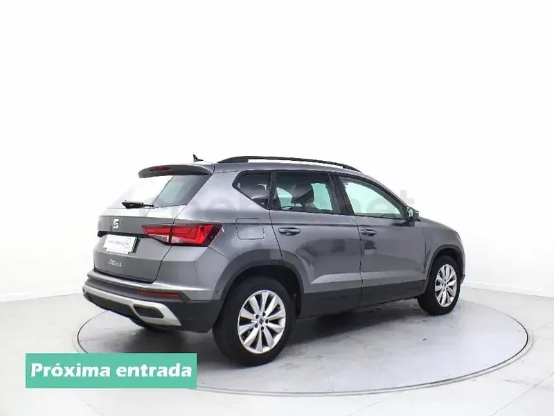 Usado Seat Ateca Style 150 CV (110 kW) 2025 Gris / plata SUV
