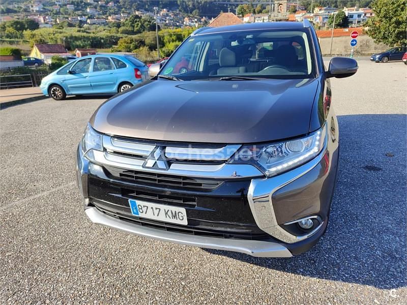 Marrón Usado 2018 Mitsubishi Outlander Motion SUV | 18.500 € (Un poco caro) - Imagen 1/4