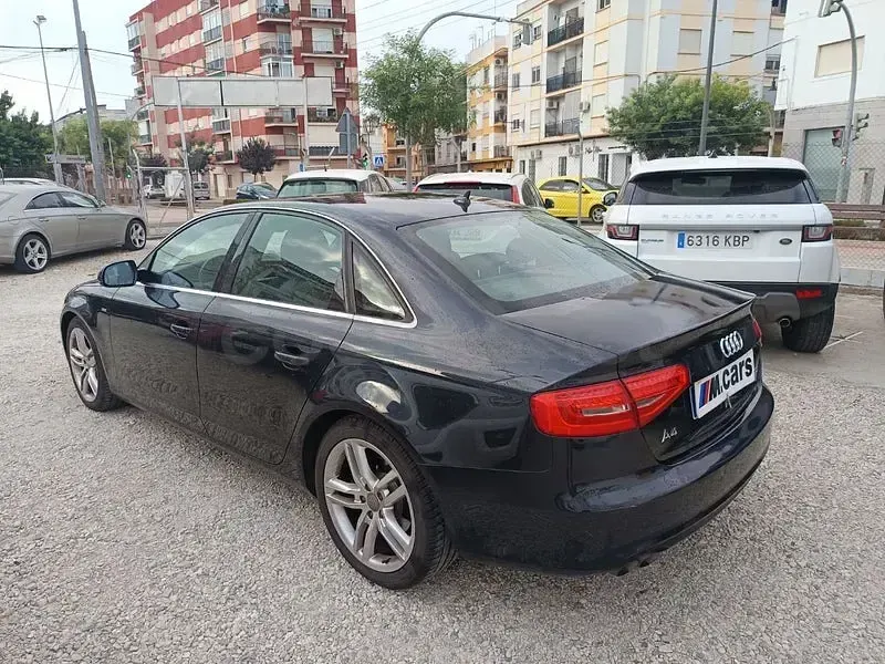 Usado Audi A4 S-Line 150 CV (110 kW) 2014 Azul Berlina