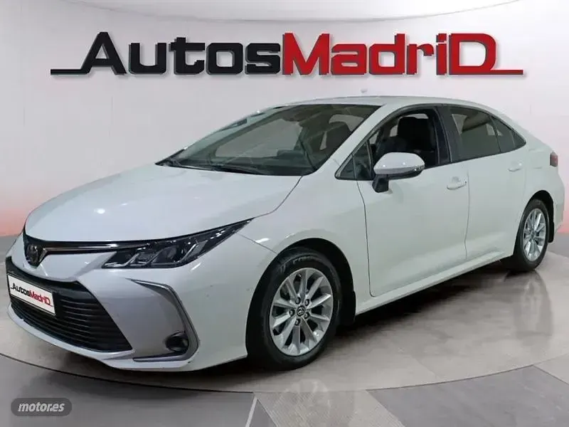 Usado Toyota Corolla Sol 125 CV (91 kW) 2022 Blanco Berlina