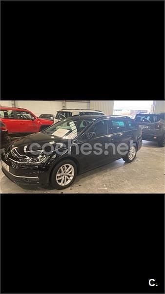 Negro Usado 2020 VW Golf VII Business Familiar | 10.000 € (Super precio) - Imagen 1/4