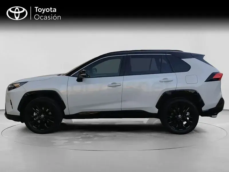 Usado Toyota RAV4 Hybrid Style 218 CV (160 kW) 2025 Blanco SUV
