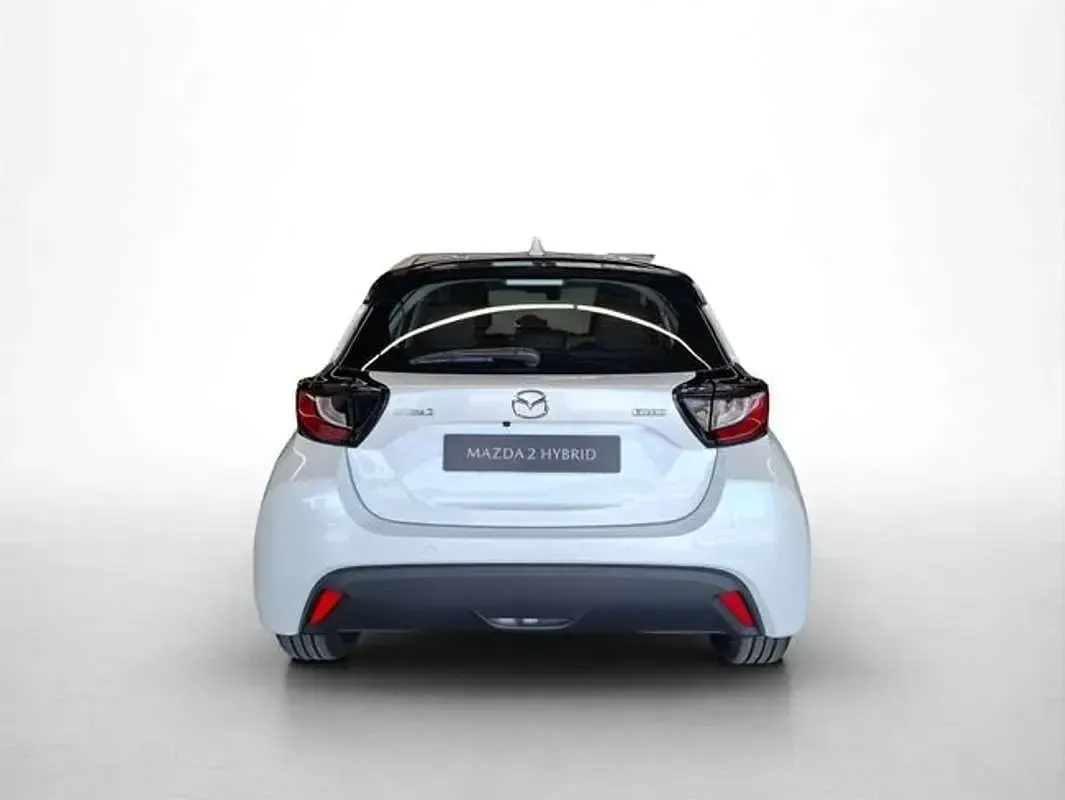 Usado Mazda 2 Center-Line 116 CV (85 kW) 2026 Blanco Utilitario
