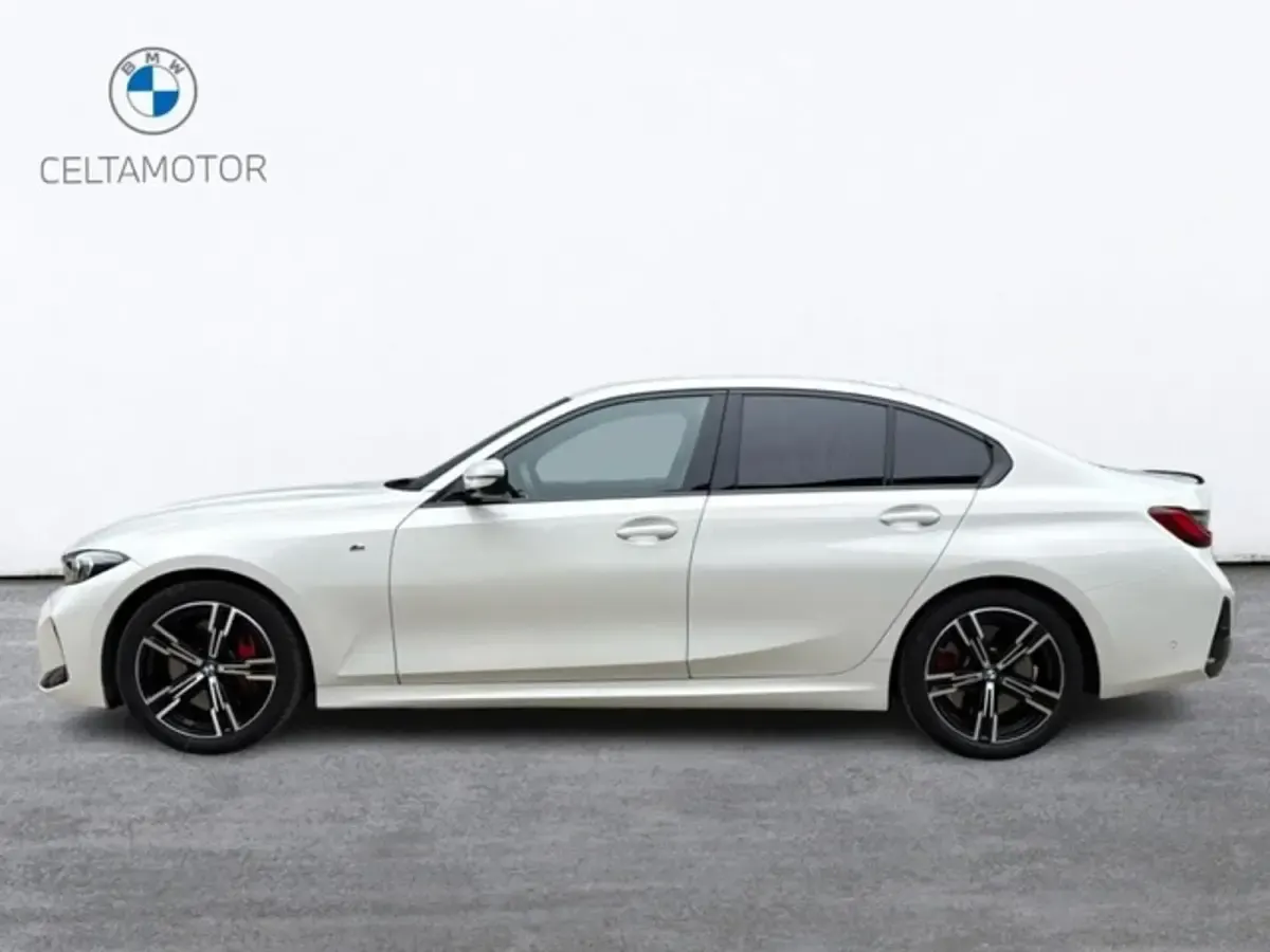 Usado BMW 320 Comfort Edition 190 CV (139 kW) 2025 Blanco Berlina