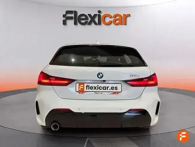Usado BMW 116 116 CV (85 kW) 2021 Blanco Utilitario