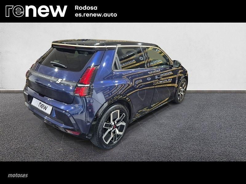 Usado Renault 5 E-Tech Iconic 110 kW (150 CV) 2024 Azul Berlina