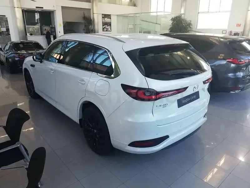Uusi Mazda CX-80 Homura-Line 254 HP (186 kW) 2025 Valkoinen Katumaasturi
