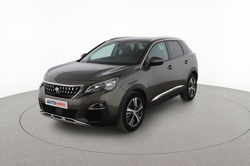 Verde Usado 2020 Peugeot 3008 Allure SUV | 16.899 € (Buen precio) - Imagen 1/4