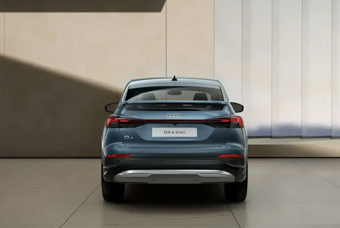 Nuevo Audi Q4 Sportback e-tron Advanced Plus 210 kW (286 CV) 2026 Azul SUV