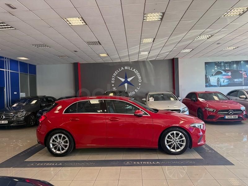 Usado Mercedes A180 116 CV (85 kW) 2019 Rojo Berlina