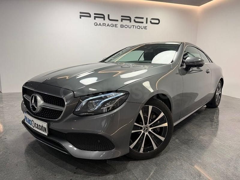 Usado Mercedes E350 286 CV (210 kW) 2019 Gris / plata Coupe