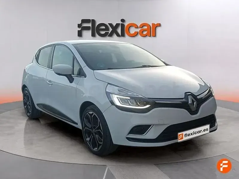 Usado Renault Clio IV Zen 90 CV (66 kW) 2019 Blanco Berlina
