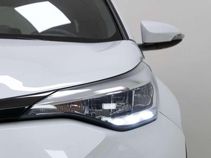 Usado Toyota C-HR Active 122 CV (89 kW) 2023 Blanco SUV