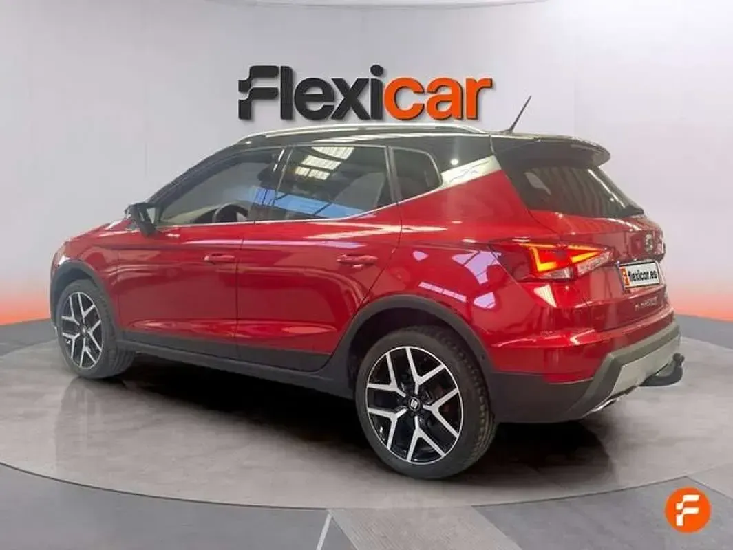 Usado Seat Arona FR 150 CV (110 kW) 2019 Rojo SUV