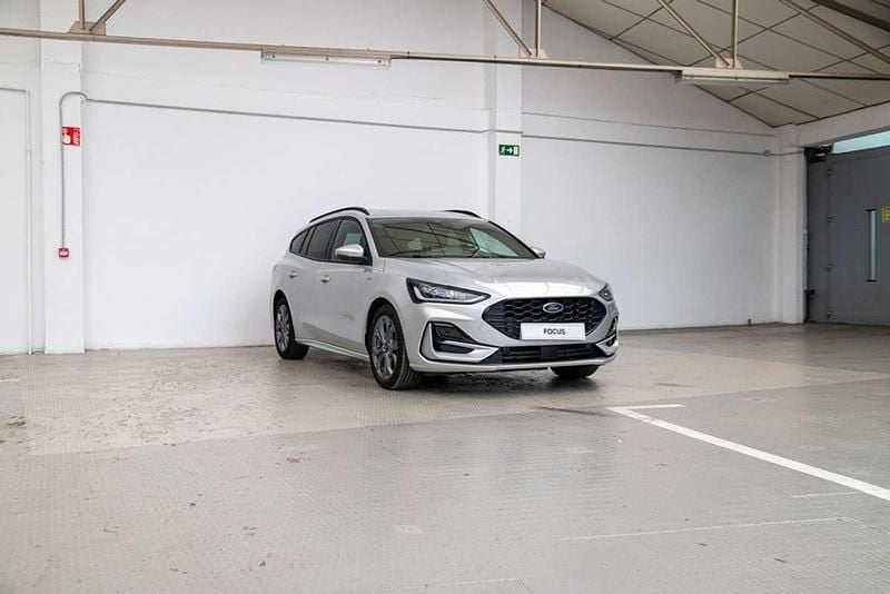 Usado Ford Focus ST-Line 125 CV (91 kW) 2023 Familiar