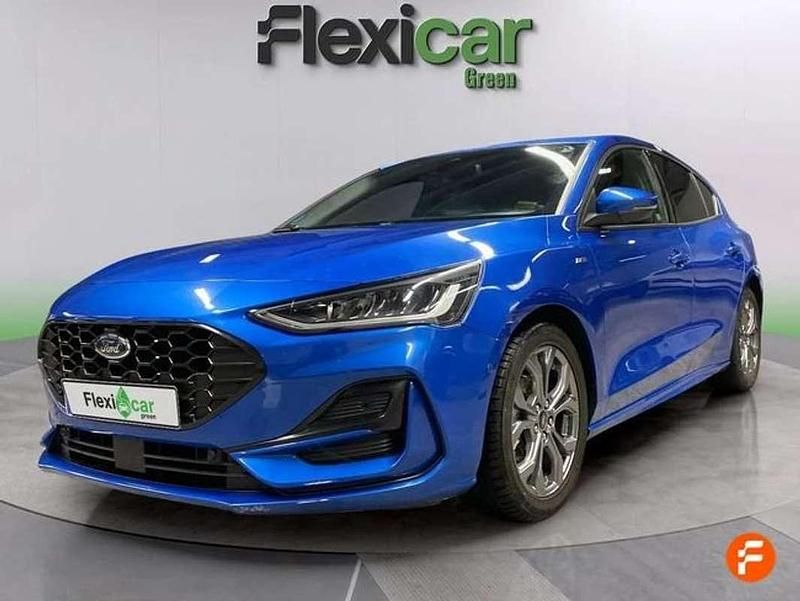 Usado Ford Focus ST-Line 155 CV (114 kW) 2024 Azul Berlina