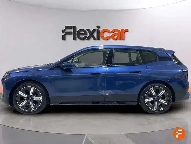 Używany BMW iX 239 kW (326 KM) 2023 Niebieski SUV