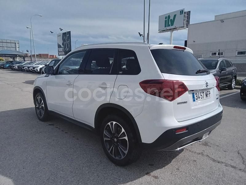 Usado Suzuki Vitara GLX 129 CV (94 kW) 2023 Blanco SUV