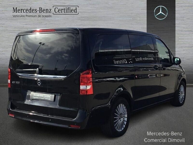 Usado Mercedes EQV300 69 kW (95 CV) 2023 Negro Monovolumen