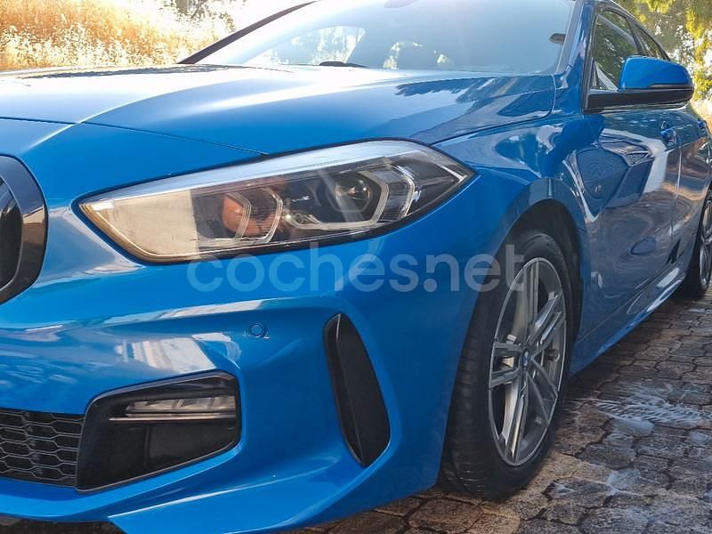 Azul Usado 2021 BMW 118 M Sport Utilitario | 23.900 € (Precio justo) - Imagen 1/4