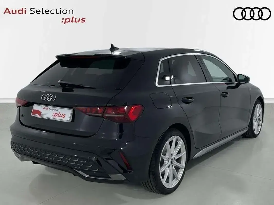 Usado Audi A3 Sportback S-Line 150 CV (110 kW) 2025 Negro Utilitario