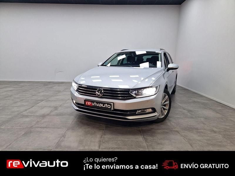 Gris Usado 2019 VW Passat Advance Familiar | 15.990 € (Buen precio) - Imagen 1/4