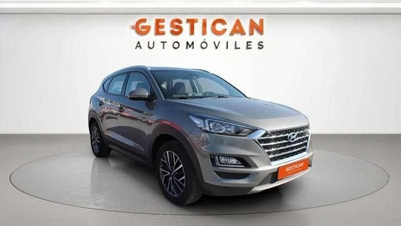Usado Hyundai Tucson 177 CV (130 kW) 2019 Gris SUV