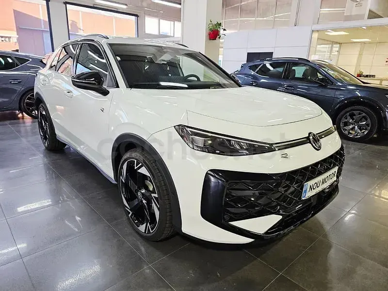 Usado VW T-Roc R-line 150 CV (110 kW) 2026 Blanco SUV