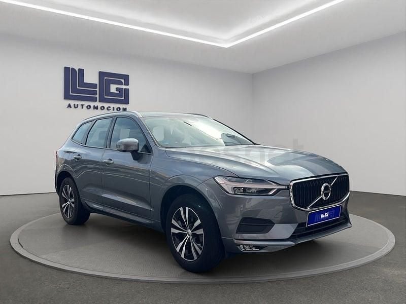 Usado Volvo XC60 Momentum 190 CV (139 kW) 2020 Gris / plata SUV