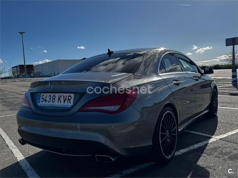 Usado Mercedes CLA220 170 CV (125 kW) 2014 Verde Berlina