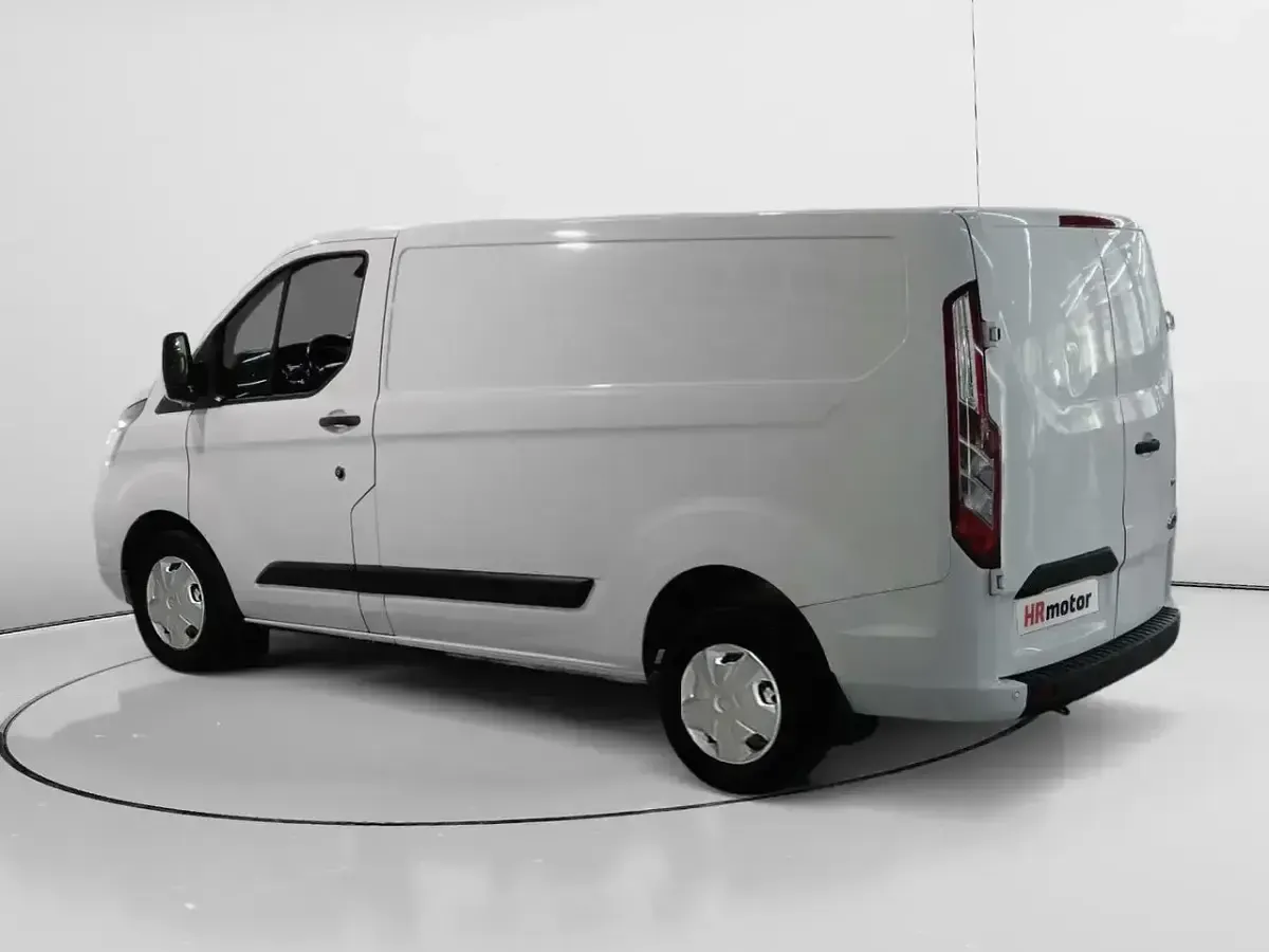 Usado Ford Transit Custom Trend 130 CV (95 kW) 2022 Blanco Van