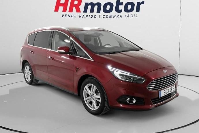 Usado Ford S-MAX Titanium 180 CV (132 kW) 2017 Monovolumen